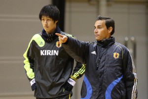 ミゲル・ロドリゴ フットサル日本代表監督の片腕としても活躍する在原氏。